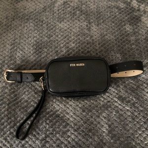 Steve Madden fanny pack size medium